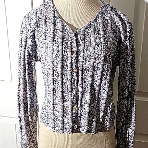 Reba Rose crop sweater long sleeves. 100% cotton.  Gray with flecks of blue/pink - Picture 1 of 7